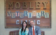 Mobley Veterinary Clinic Sign